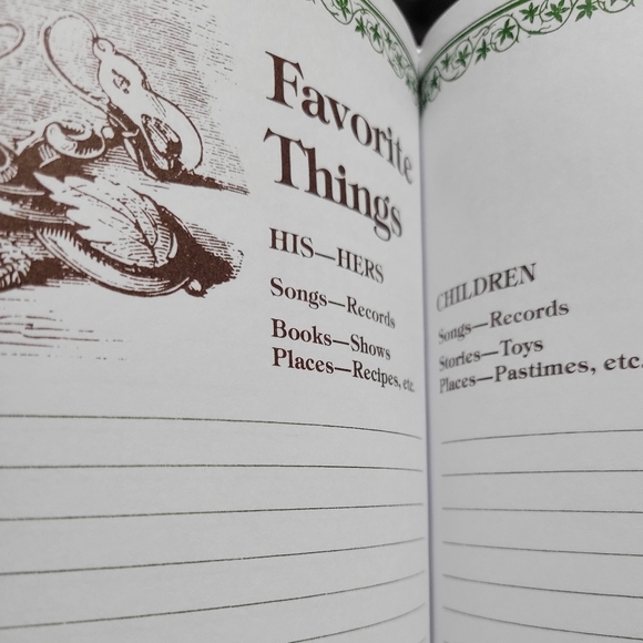 Our Family Tree Genealogy Book Hardcover journal for A History of Your Family - Picture 6 of 8